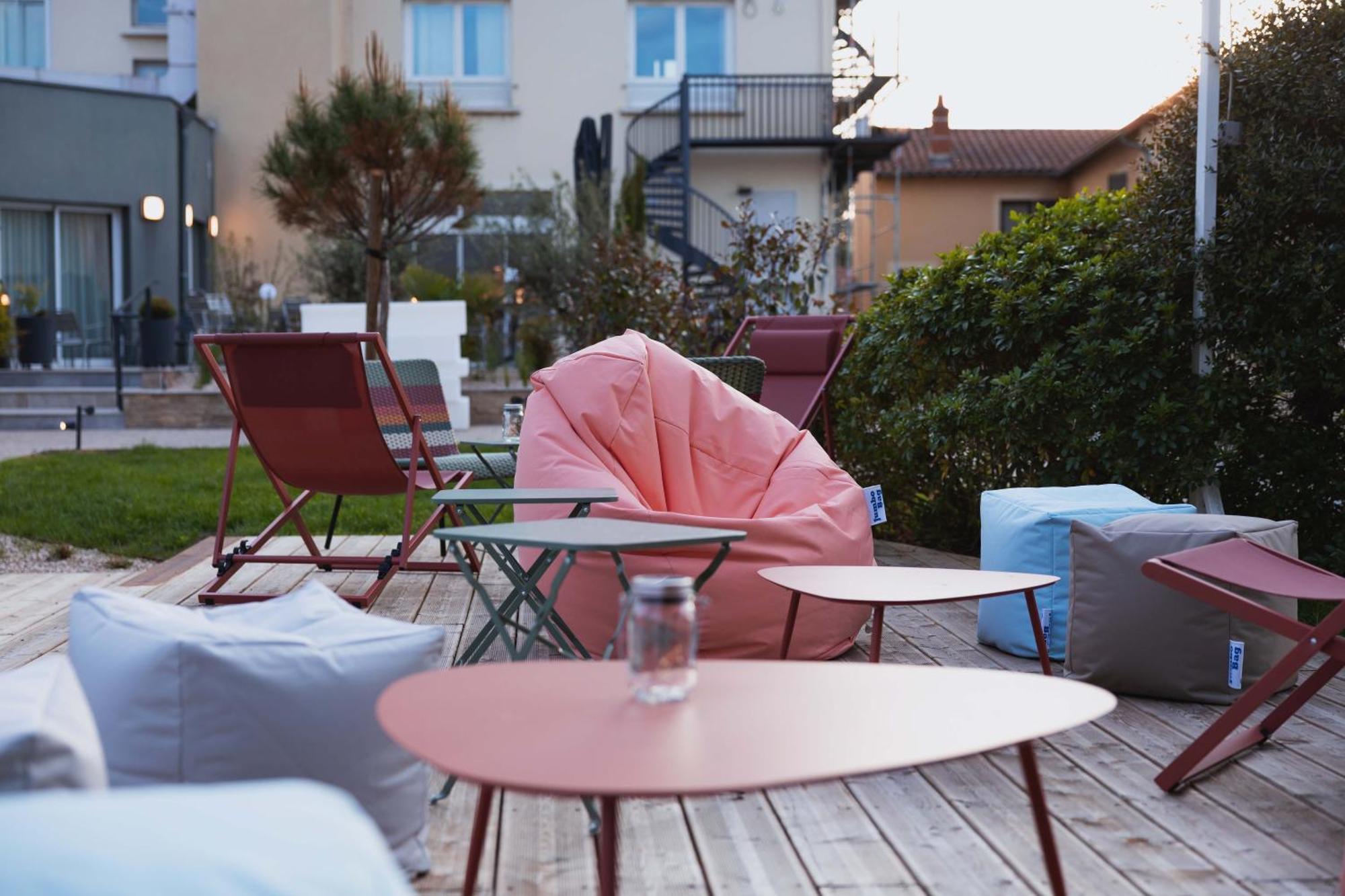 The Originals Boutique, Hôtel Le Pariou, Issoire (Qualys-Hotel) Exterior foto