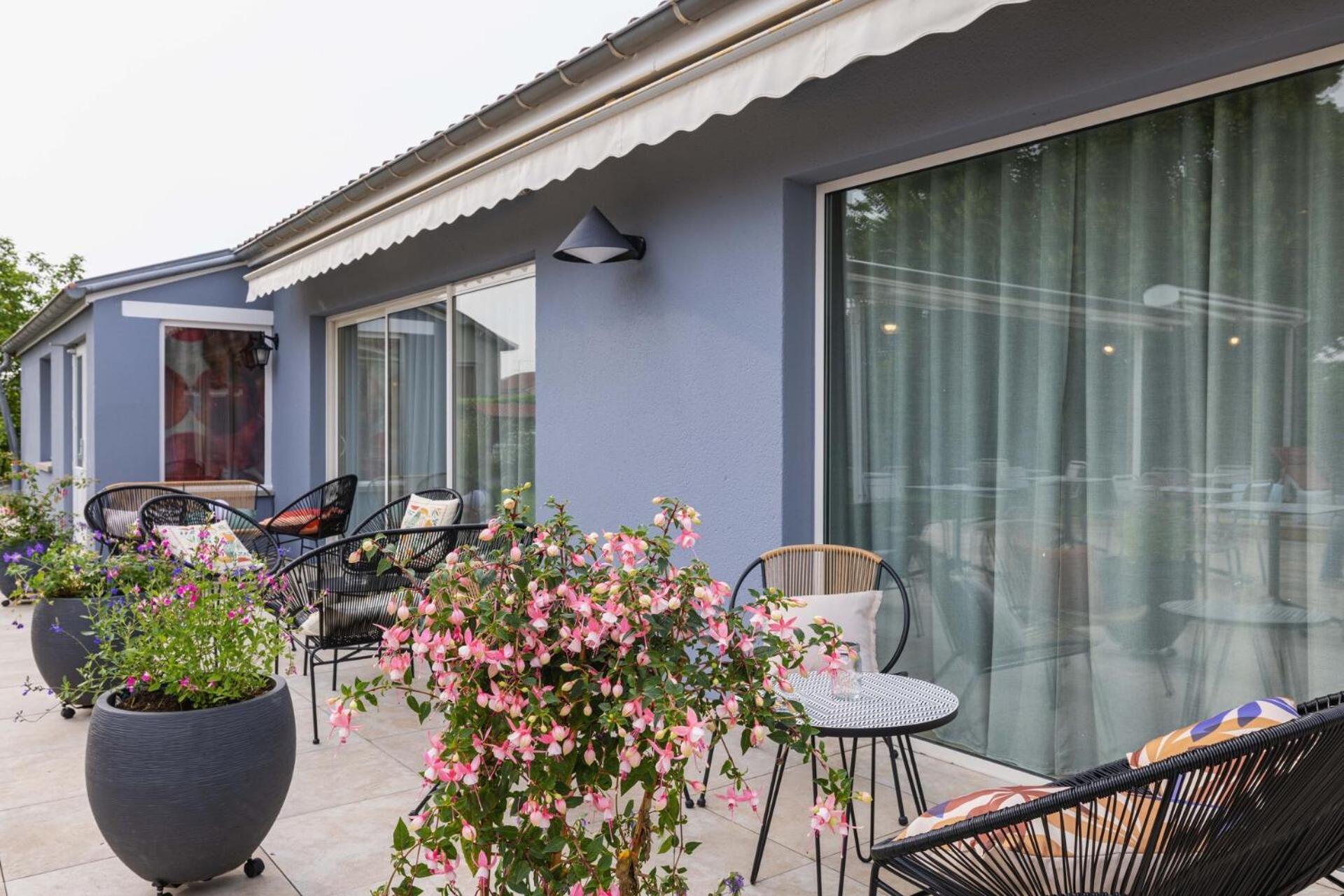 The Originals Boutique, Hôtel Le Pariou, Issoire (Qualys-Hotel) Exterior foto
