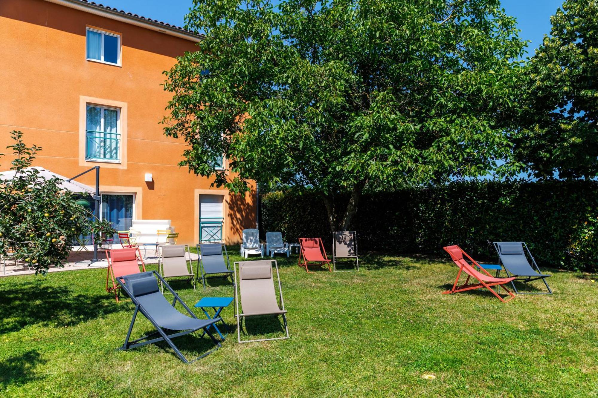 The Originals Boutique, Hôtel Le Pariou, Issoire (Qualys-Hotel) Exterior foto